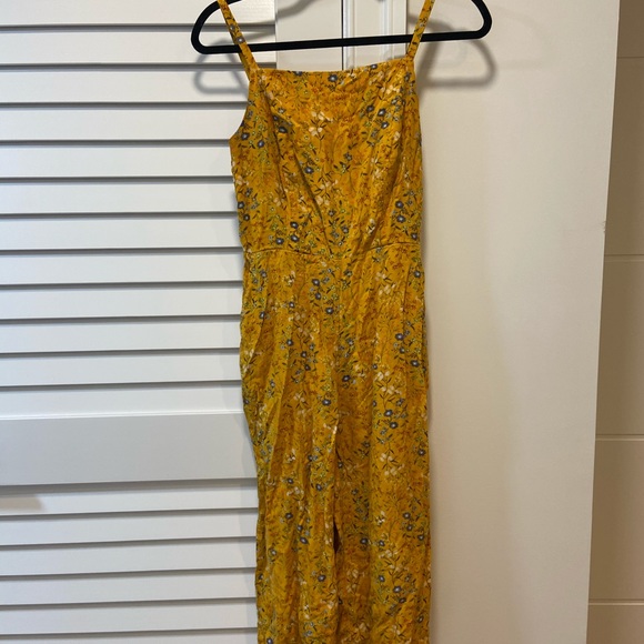 Old Navy Flower Print Romper - Picture 2 of 2
